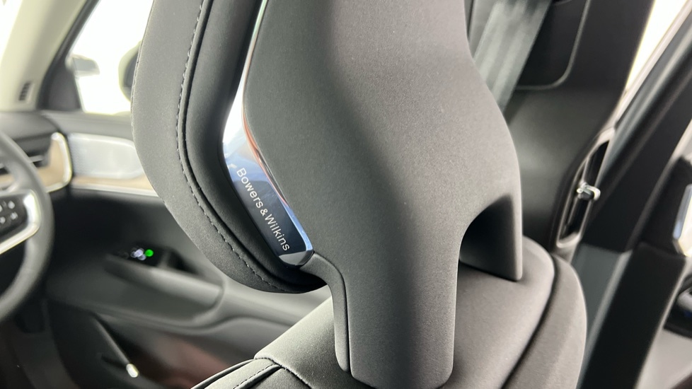 Used Volvo EX90 2025 for sale - 76233981: Photo 64