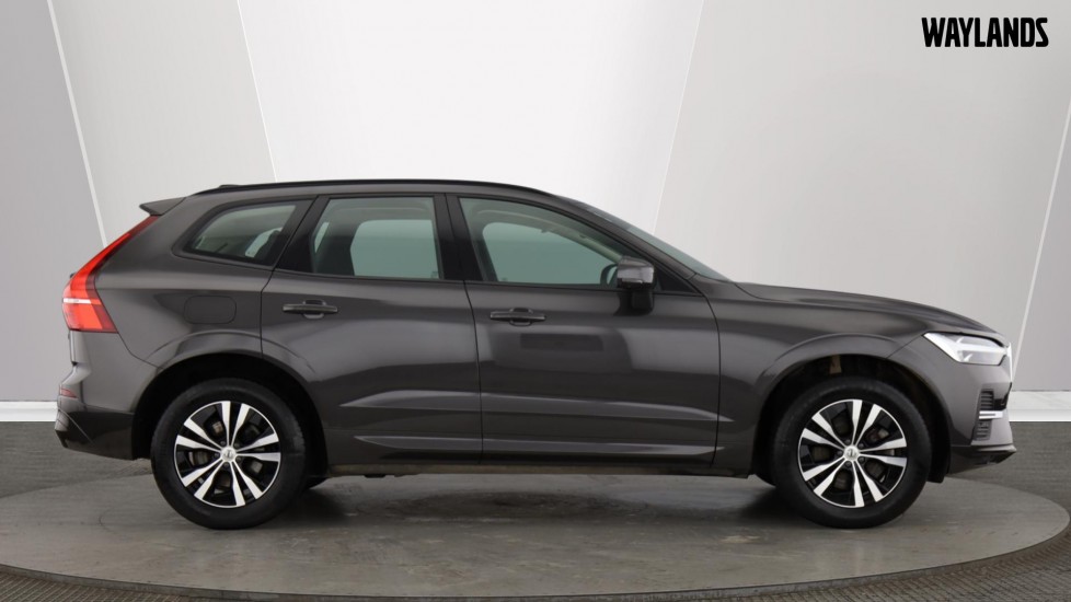 Used Volvo XC60 2022 for sale - 77442659: Photo 2
