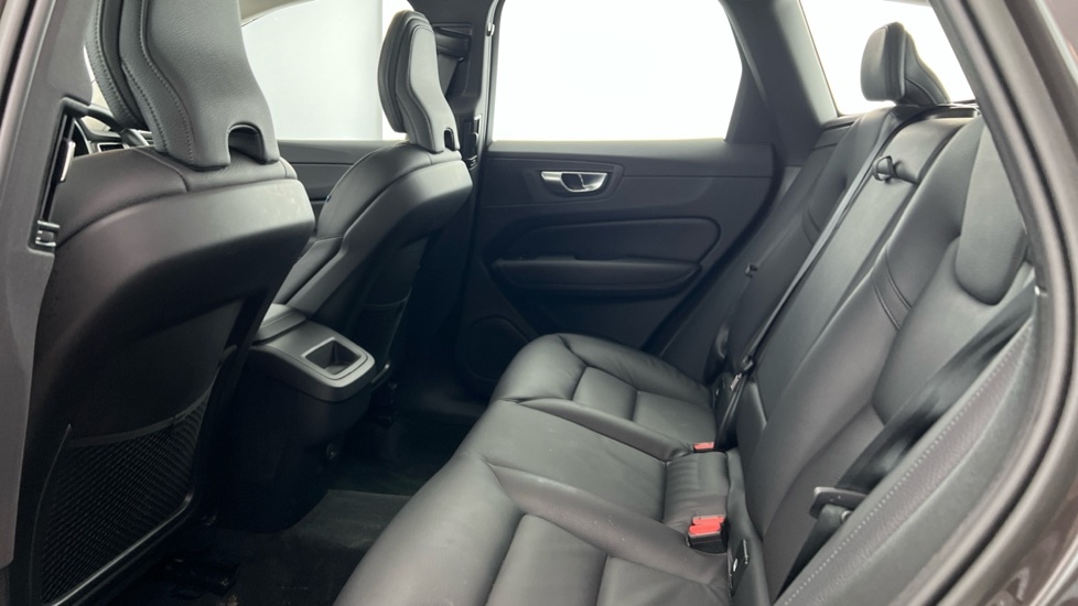 Used Volvo XC60 2022 for sale - 77442659: Photo 7