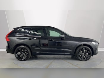 Used Volvo XC60 2025 for sale - 77762777: Photo