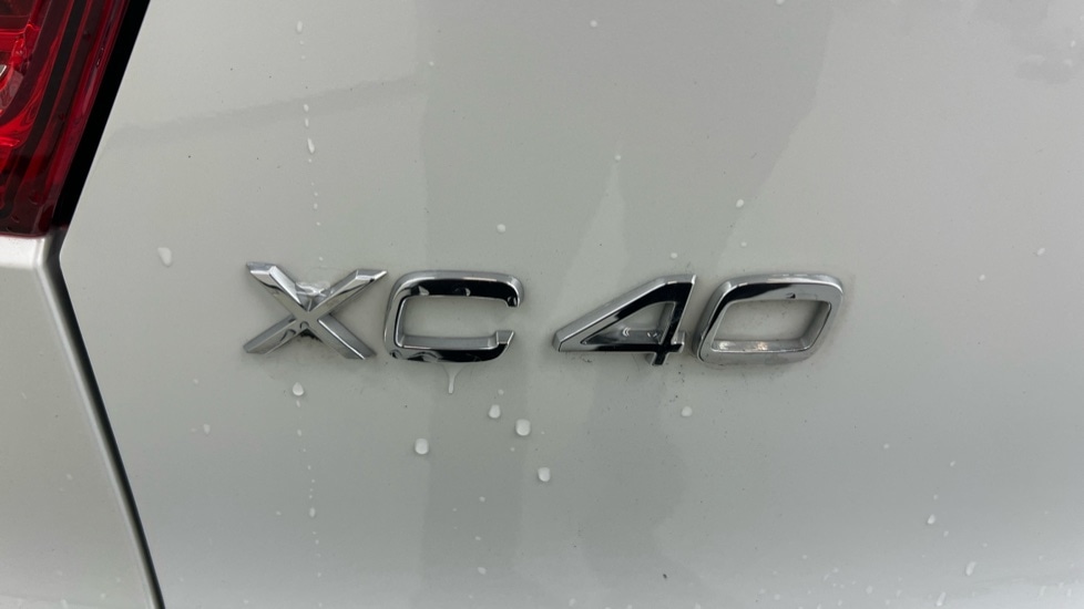 Used Volvo XC40 2023 for sale - 78027878: Photo 14