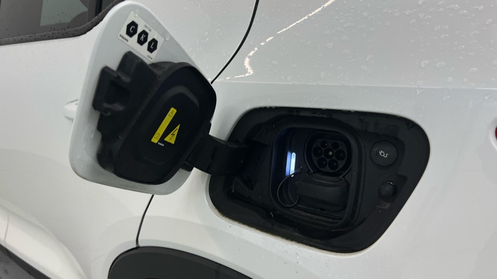 Used Volvo XC40 2023 for sale - 78027878: Photo 16