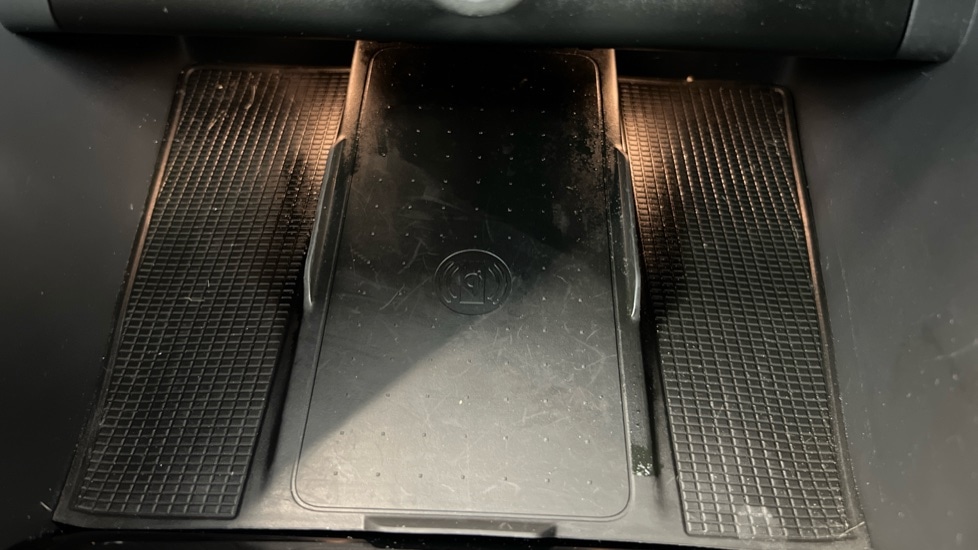 Used Volvo XC40 2023 for sale - 78027878: Photo 27