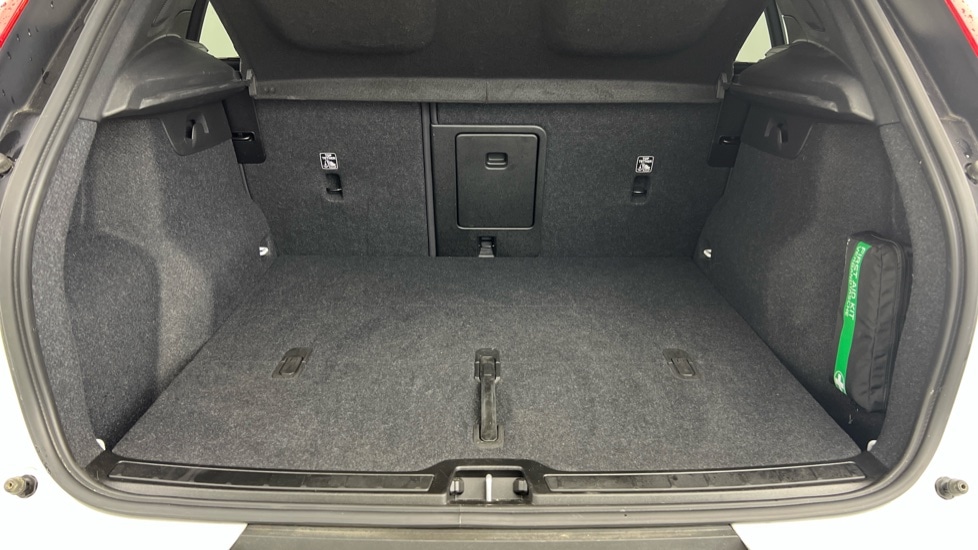 Used Volvo XC40 2023 for sale - 78027878: Photo 50