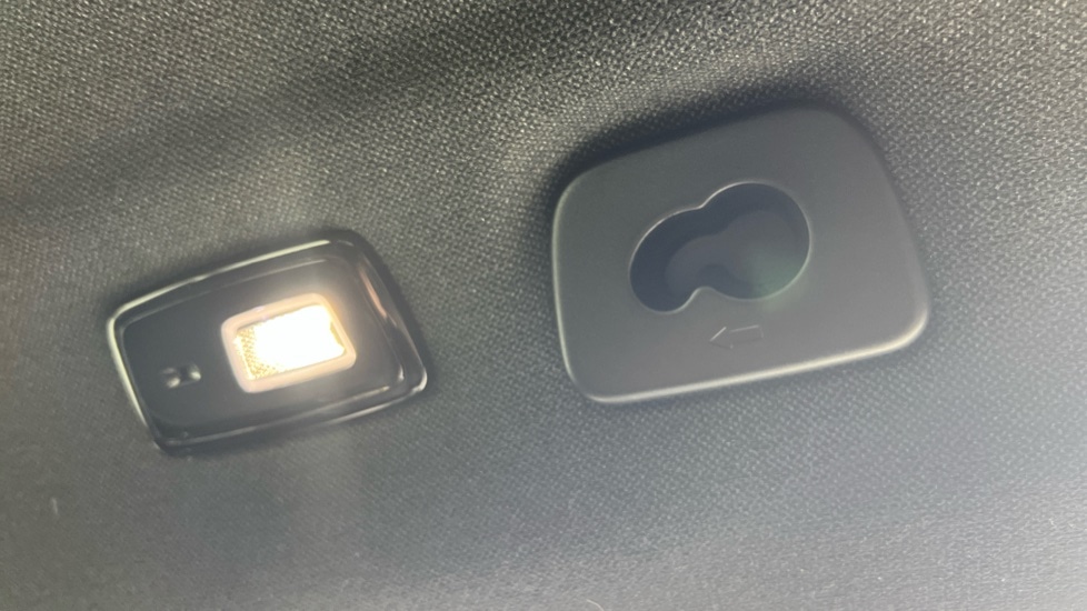 Used Volvo XC40 2023 for sale - 78027878: Photo 56