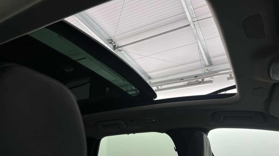 Used Volvo V90 2022 for sale - 77927328: Photo 15