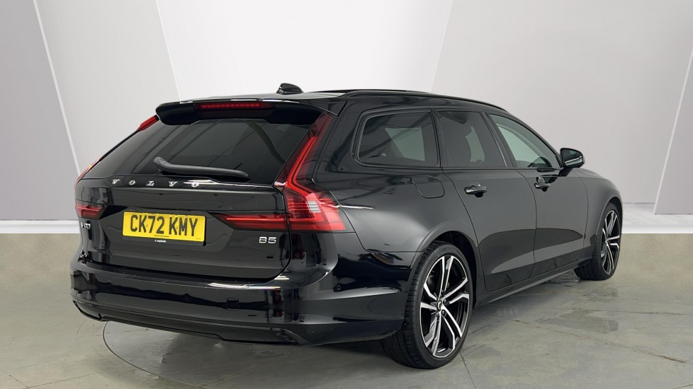 Used Volvo V90 2022 for sale - 77927328: Photo 2