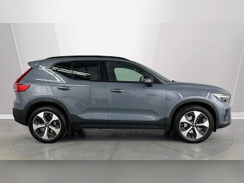 Used Volvo XC40 2023 for sale - 79237398: Photo