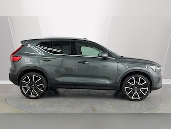 Used Volvo XC40 2025 for sale - 79021046: Photo