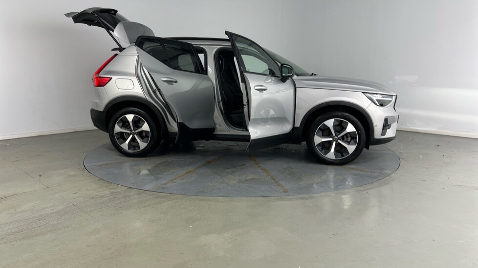 Used Volvo XC40 2022 for sale - 77726080: Photo 25