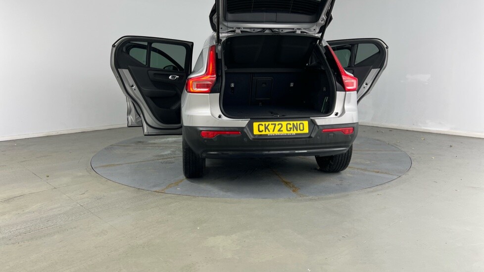 Used Volvo XC40 2022 for sale - 77726080: Photo 32