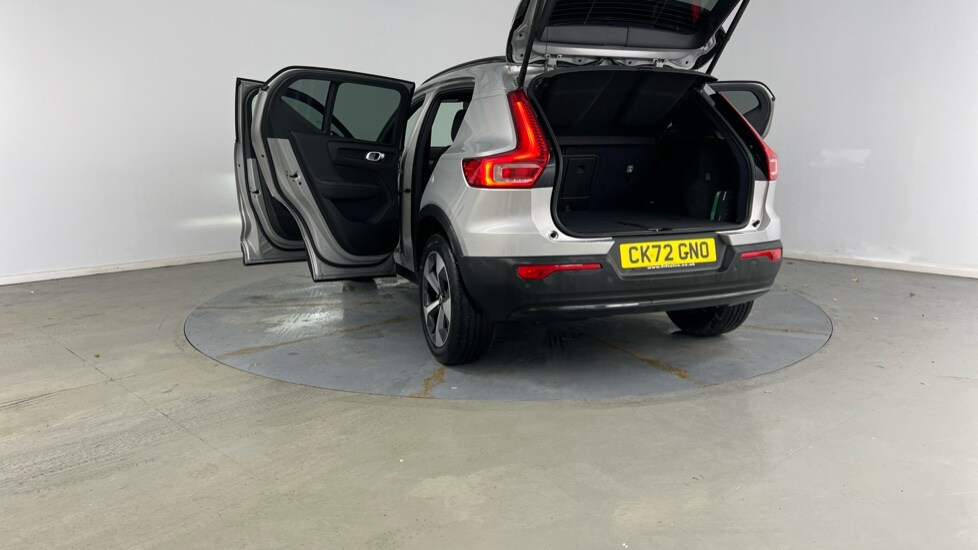 Used Volvo XC40 2022 for sale - 77726080: Photo 33