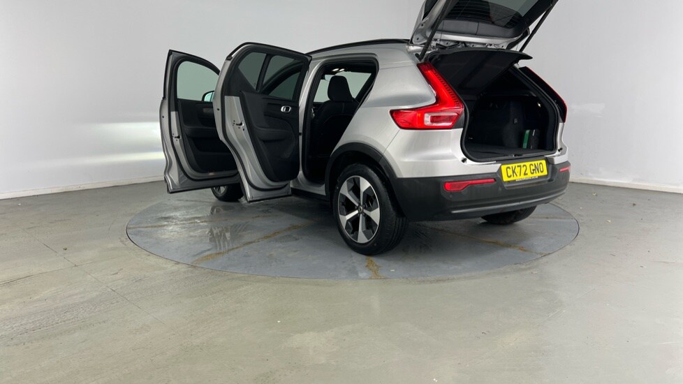 Used Volvo XC40 2022 for sale - 77726080: Photo 34