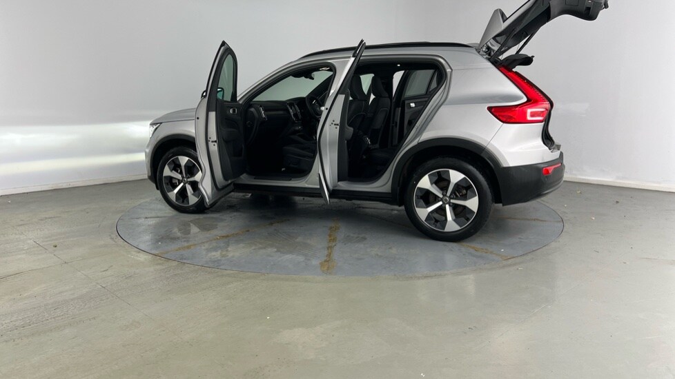 Used Volvo XC40 2022 for sale - 77726080: Photo 36