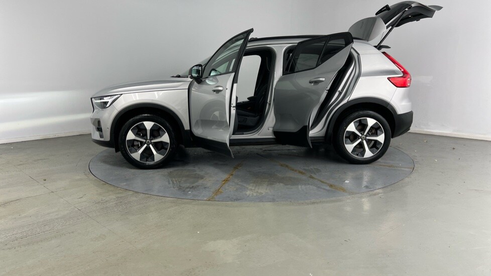 Used Volvo XC40 2022 for sale - 77726080: Photo 38