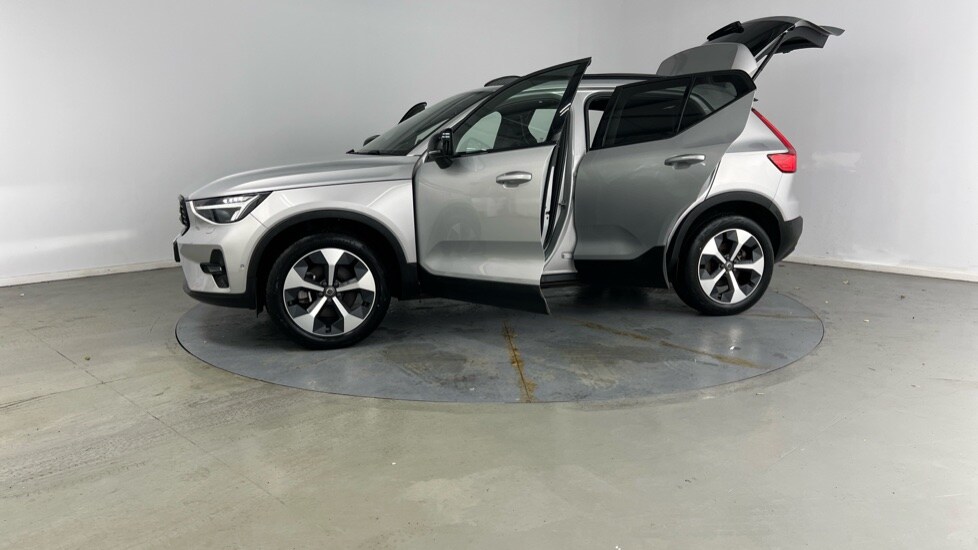 Used Volvo XC40 2022 for sale - 77726080: Photo 39