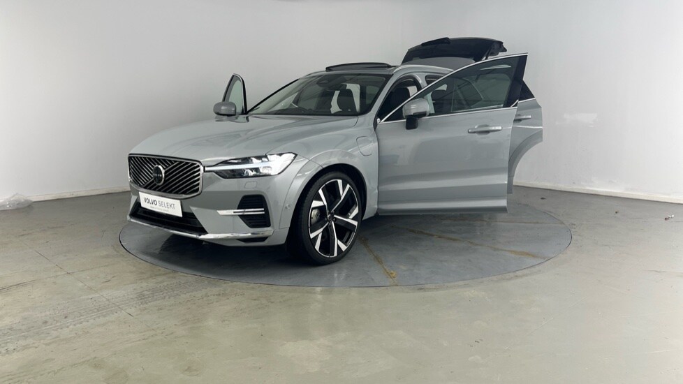 Used Volvo XC60 2025 for sale - 77261611: Photo 16