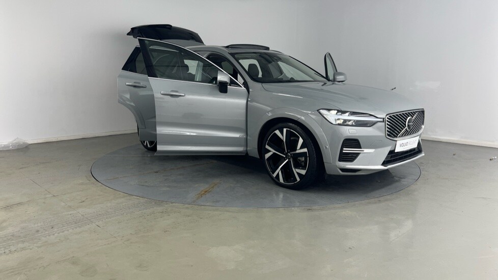 Used Volvo XC60 2025 for sale - 77261611: Photo 22