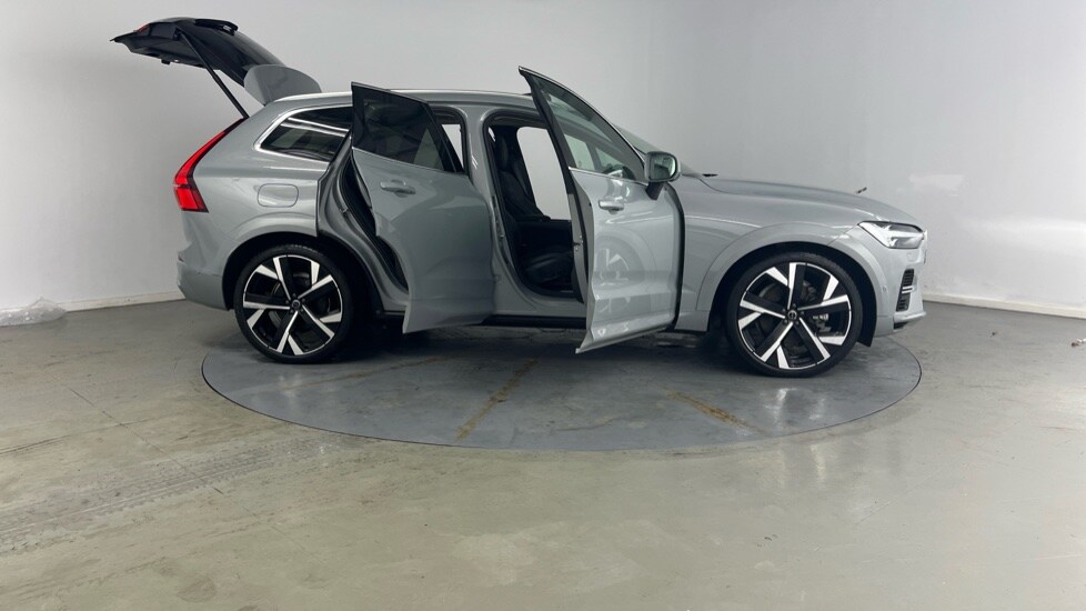 Used Volvo XC60 2025 for sale - 77261611: Photo 25