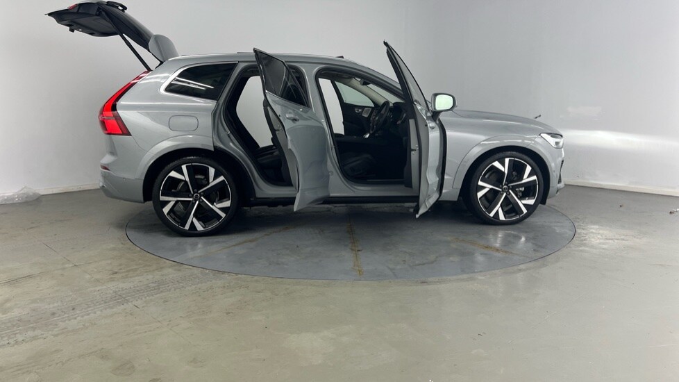 Used Volvo XC60 2025 for sale - 77261611: Photo 26