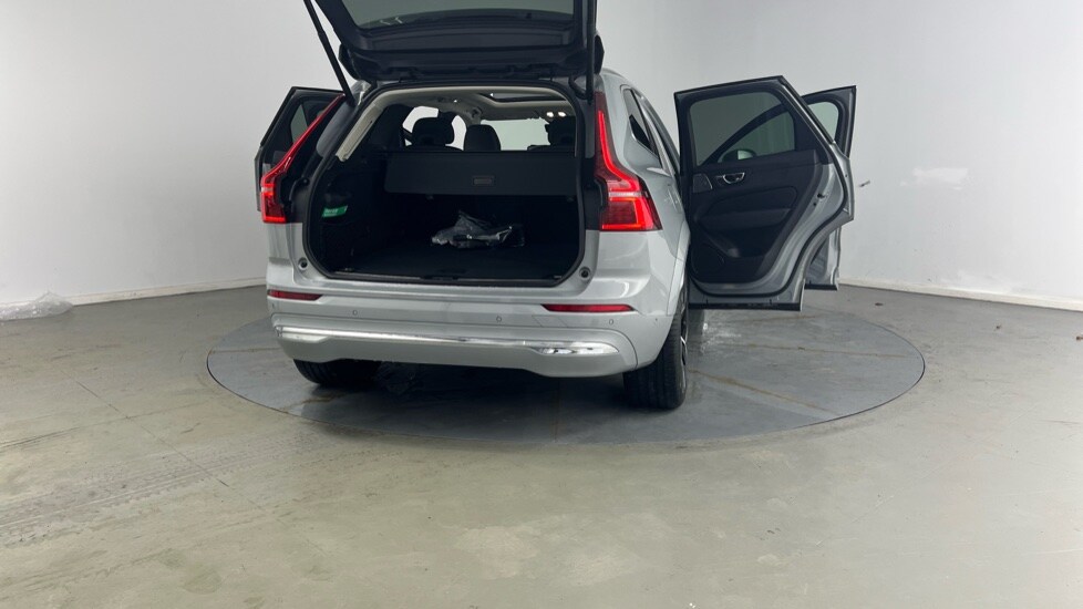 Used Volvo XC60 2025 for sale - 77261611: Photo 31