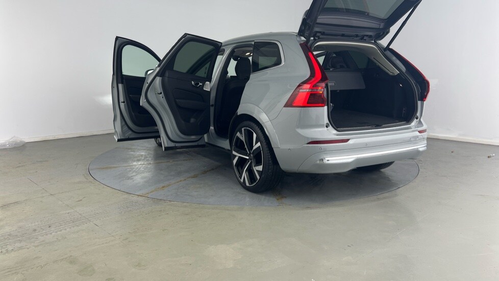 Used Volvo XC60 2025 for sale - 77261611: Photo 34