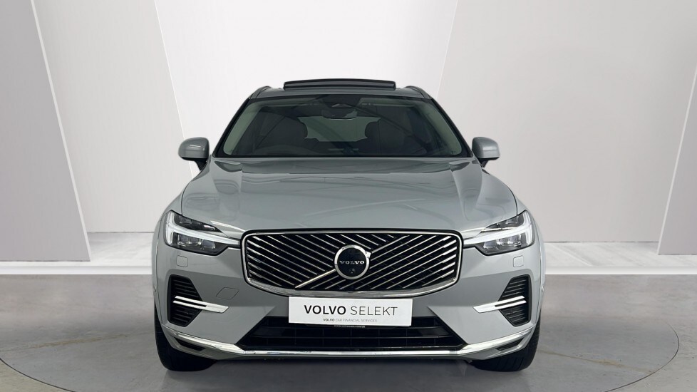 Used Volvo XC60 2025 for sale - 77261611: Photo 8