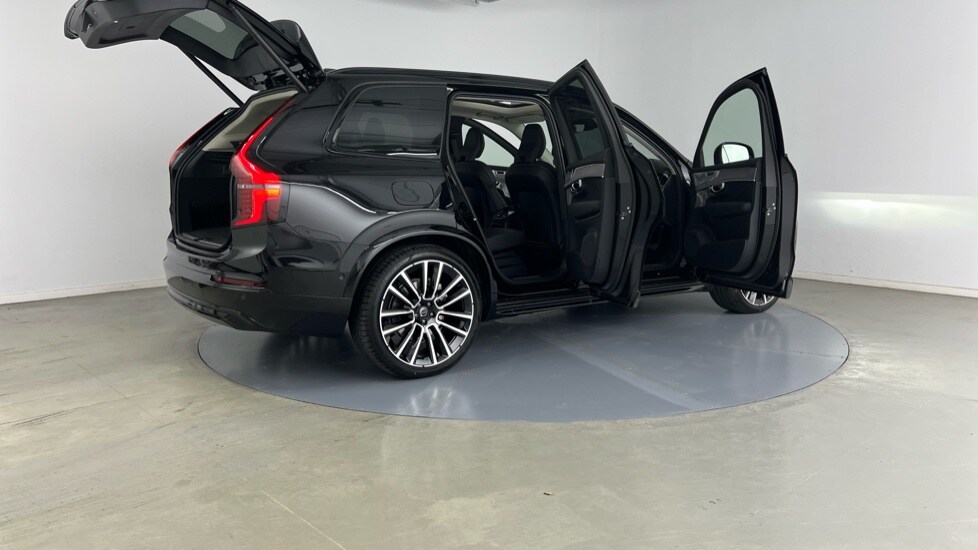 Used Volvo XC90 2025 for sale - 77360444: Photo 32