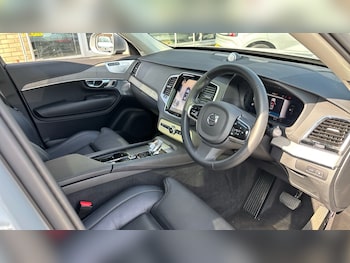 Used Volvo XC90 2024 for sale - 76428244: Photo