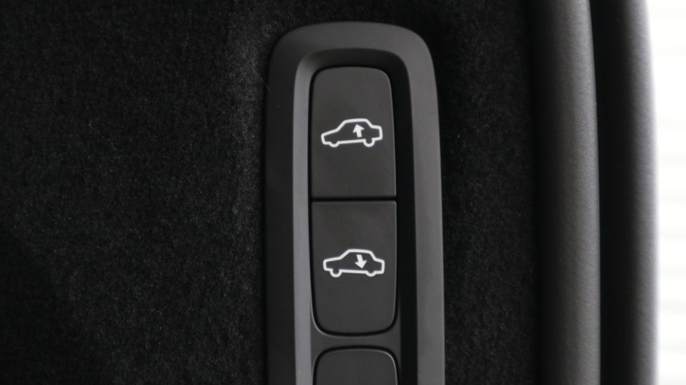 Used Volvo XC90 2024 for sale - 78226063: Photo 17