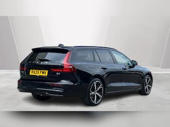 Used Volvo V60 2025 for sale - 79662991: Photo