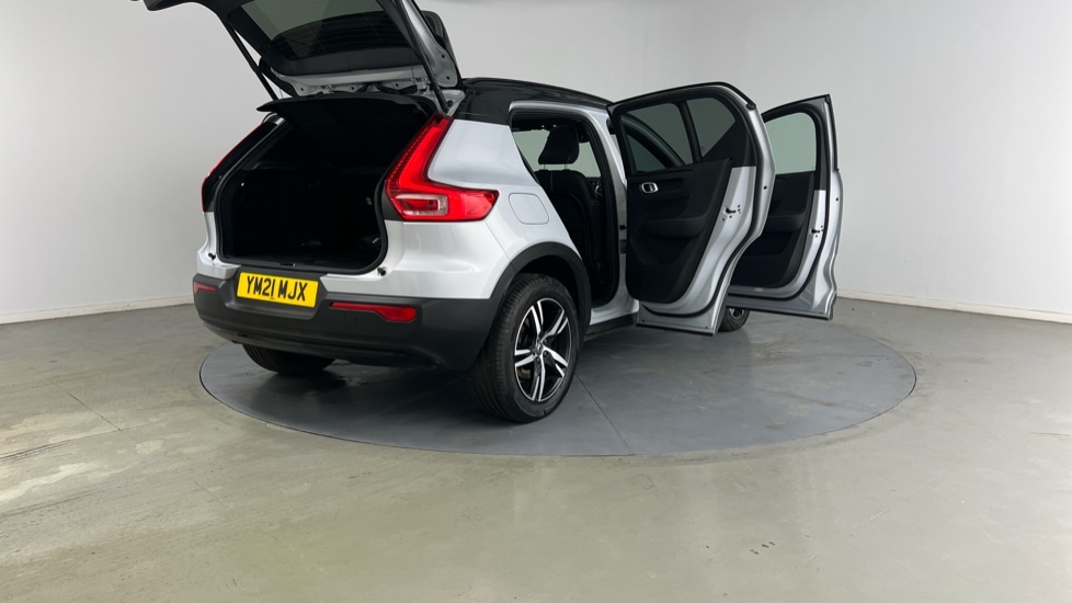 Used Volvo XC40 2021 for sale - 76937475: Photo 31