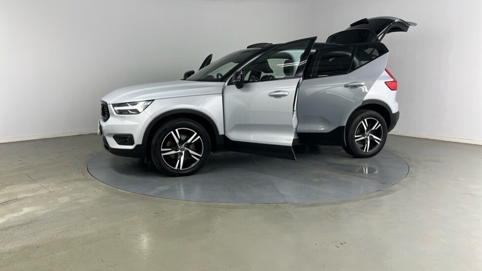 Used Volvo XC40 2021 for sale - 76937475: Photo 42