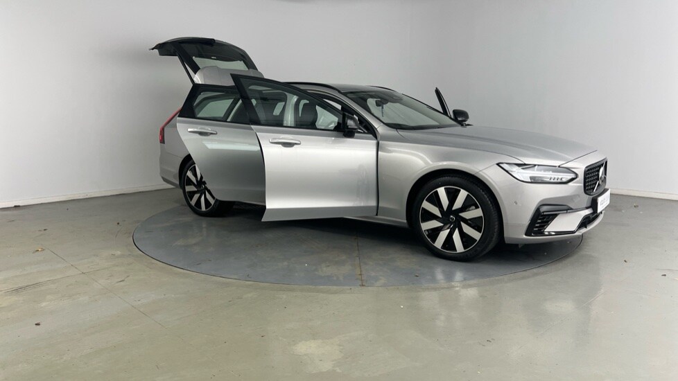 Used Volvo V90 2025 for sale - 76493964: Photo 23