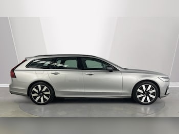 Used Volvo V90 2025 for sale - 76493964: Photo