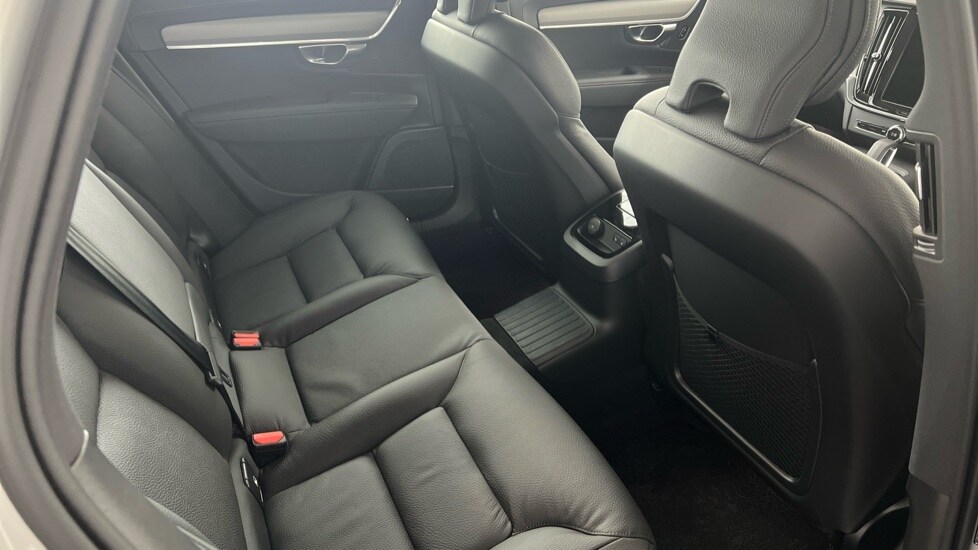 Used Volvo V90 2025 for sale - 76493964: Photo 6