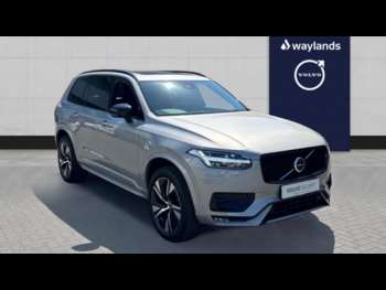 2024 - Plus, B5 AWD Mild hybrid, Petrol, Dark, 7 Seats 5-Door