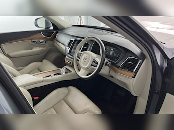 Used Volvo XC90 2016 for sale - 76044216: Photo