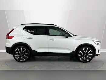 Used Volvo XC40 2025 for sale - 77457807: Photo