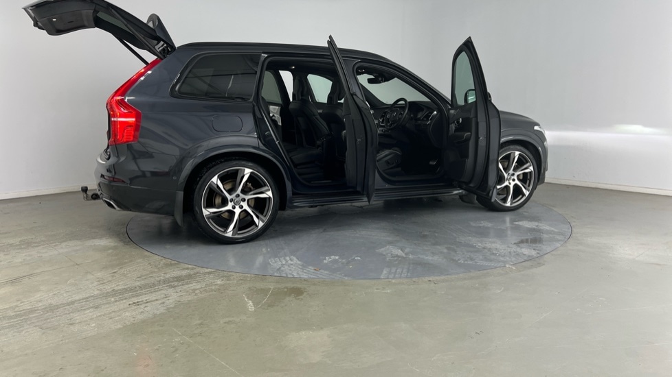 Used Volvo XC90 2020 for sale - 77122640: Photo 32