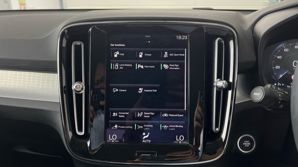 Used Volvo XC40 2022 for sale - 76959966: Photo 12