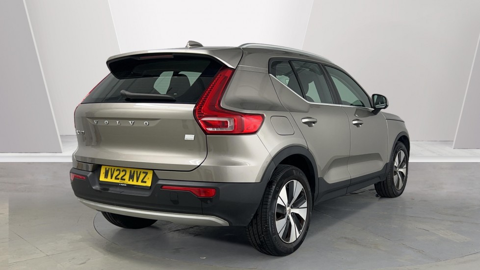 Used Volvo XC40 2022 for sale - 76959966: Photo 2
