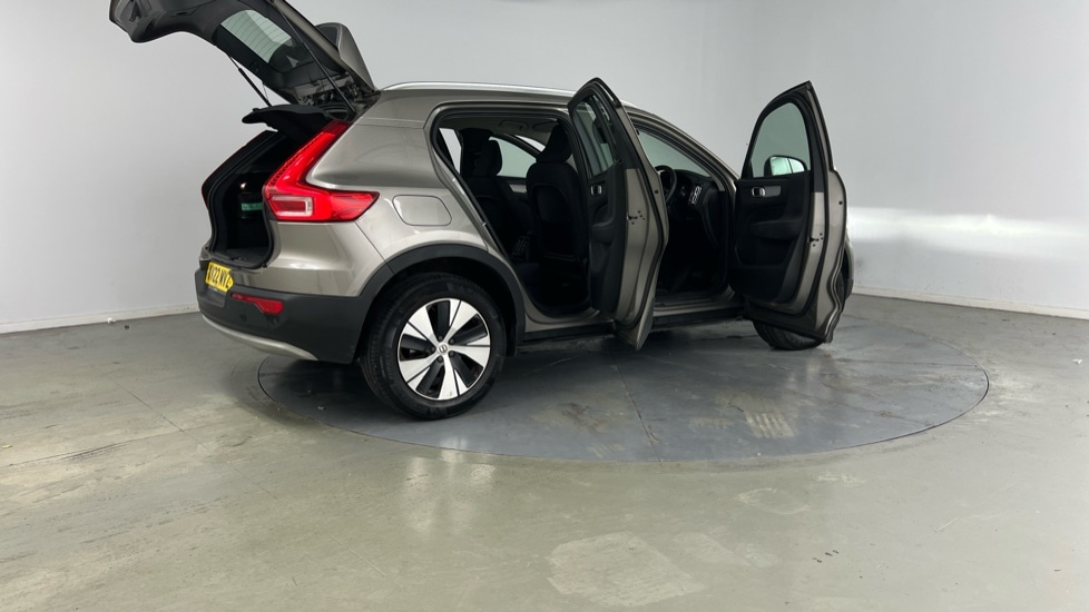 Used Volvo XC40 2022 for sale - 76959966: Photo 28
