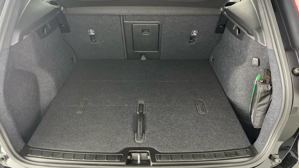 Used Volvo XC40 2024 for sale - 75715389: Photo 13