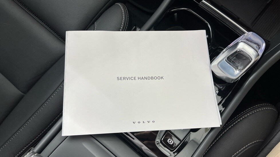 Used Volvo XC40 2024 for sale - 75715389: Photo 14