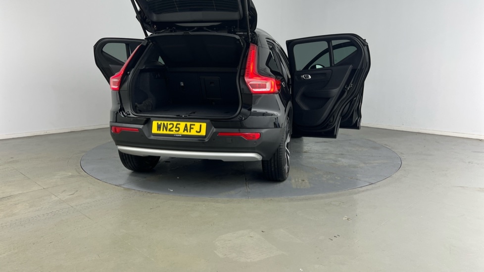 Used Volvo XC40 2025 for sale - 76146222: Photo 31