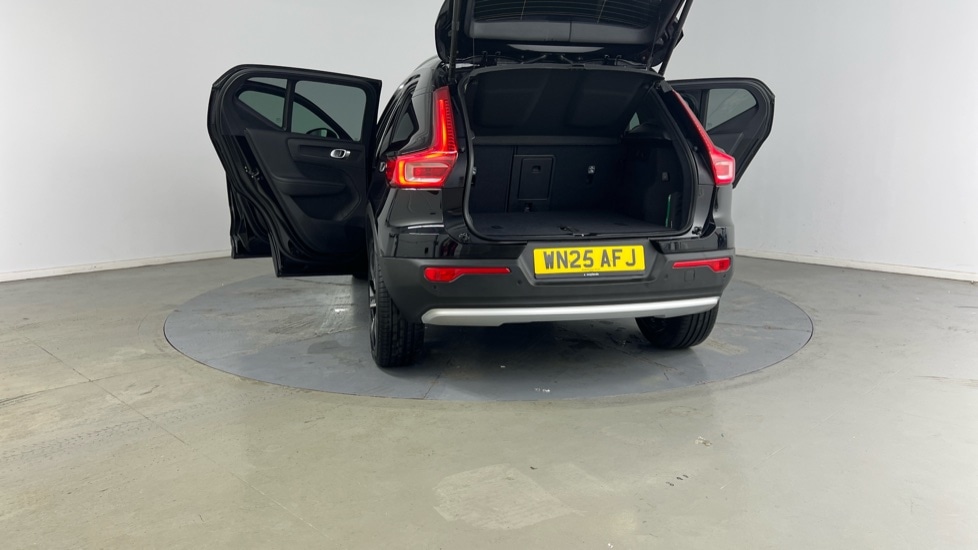 Used Volvo XC40 2025 for sale - 76146222: Photo 33
