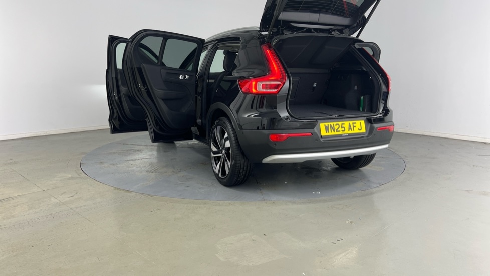 Used Volvo XC40 2025 for sale - 76146222: Photo 34