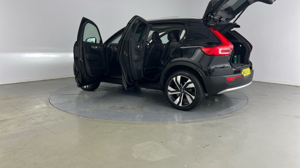 Used Volvo XC40 2025 for sale - 76146222: Photo 36