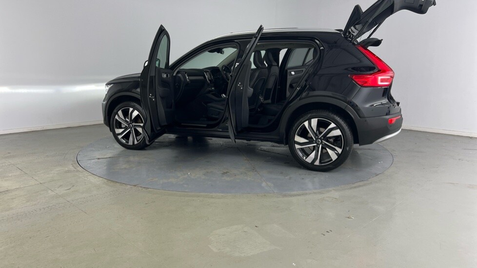Used Volvo XC40 2025 for sale - 76146222: Photo 37
